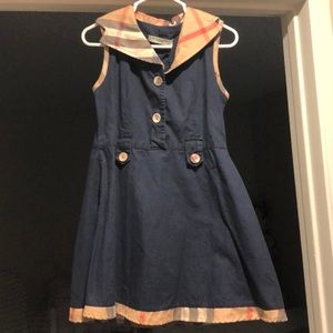 Girls dress